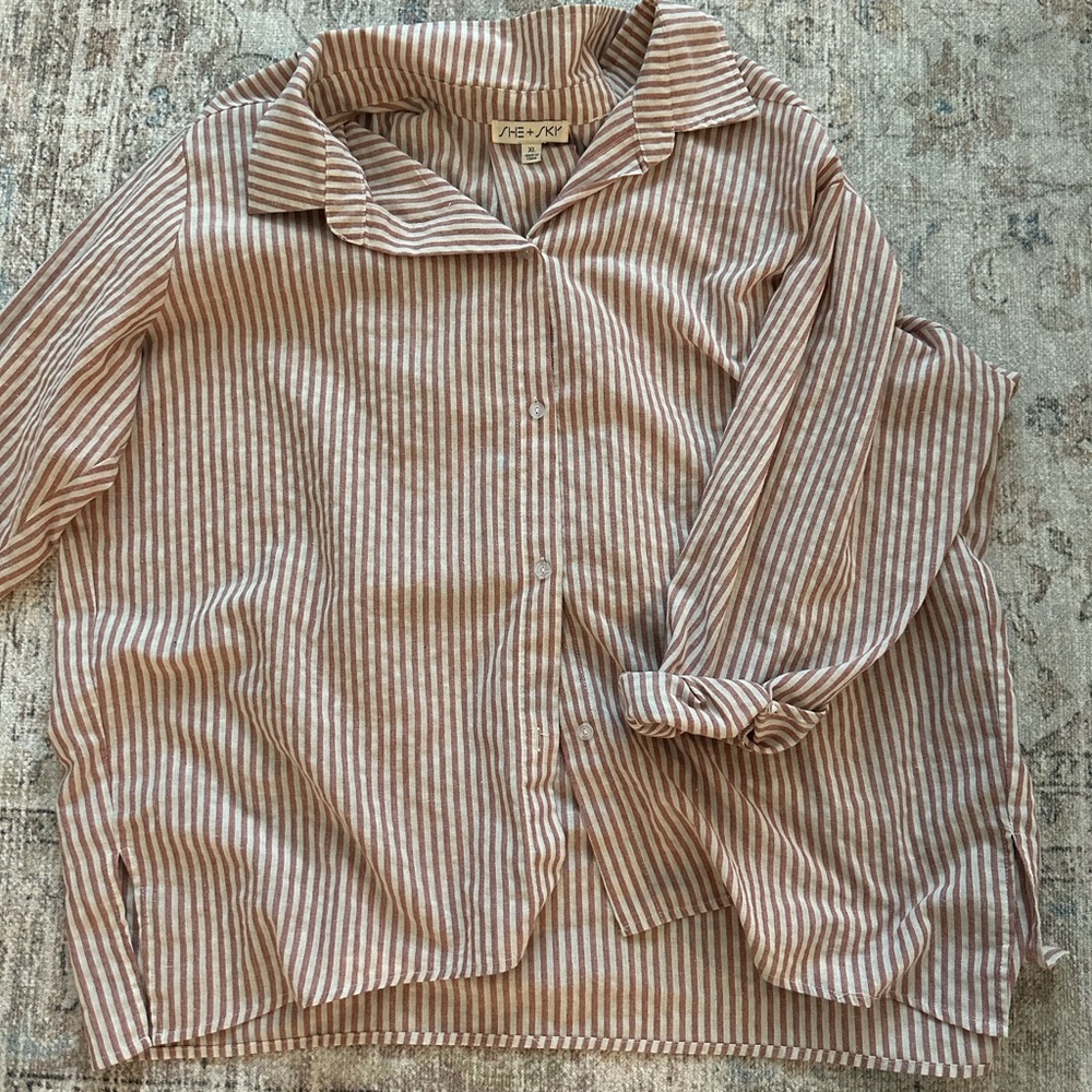 Red & white stripped button down!